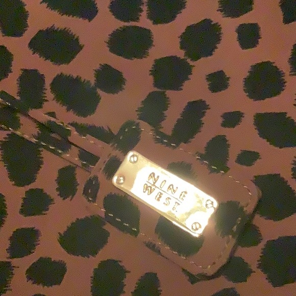 Leopard print shoulder bag - Picture 2 of 2